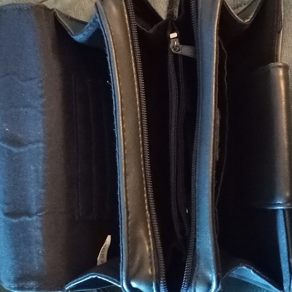 Hush Puppies Crossbody Handbag, Blue, Women's or Girls', Pre-owned - Picture 5 of 13